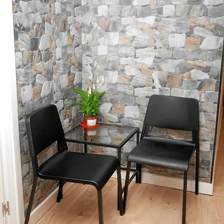 Amor Lisboa Hostel ליסבון