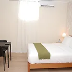Amor Lisboa Hostel *