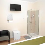 Hostal Amor Lisboa Hostel