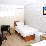 Amor Lisboa Hostel Hostal *