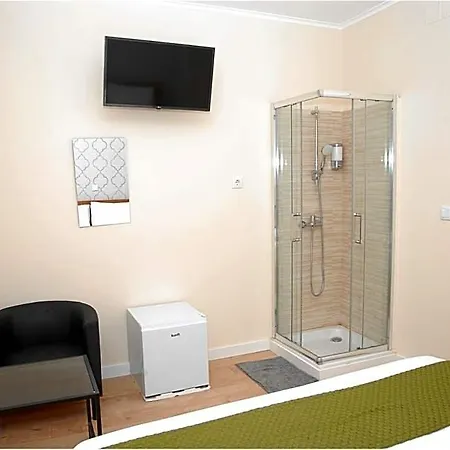 Amor Lisboa Hostel *