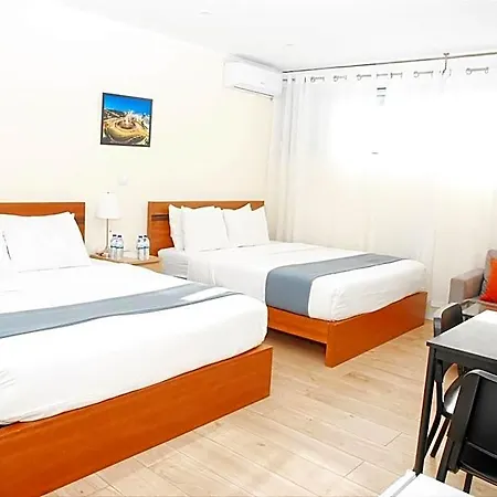 Хостел Amor Lisboa Hostel *