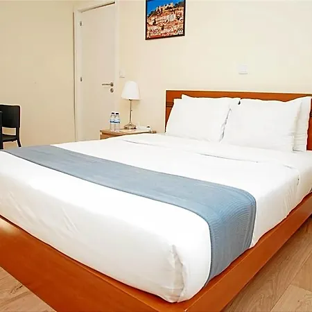 Amor Lisboa Hostel Ostello Lisbona