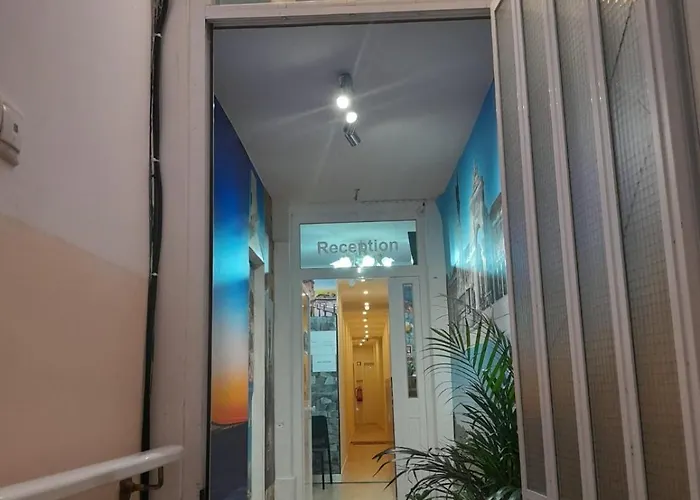 Amor Lisboa Hostel بيت شباب *